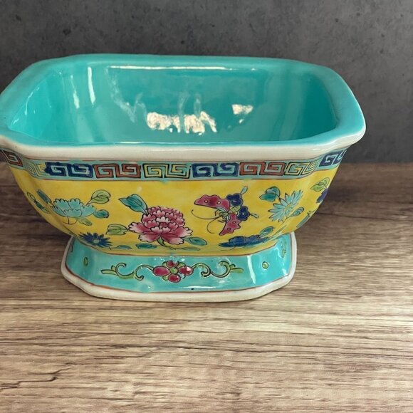 Early 20th Century Quig Dynasty China Octagonal Ceramic Bowl Hand Painted Floral - Picture 4 of 9